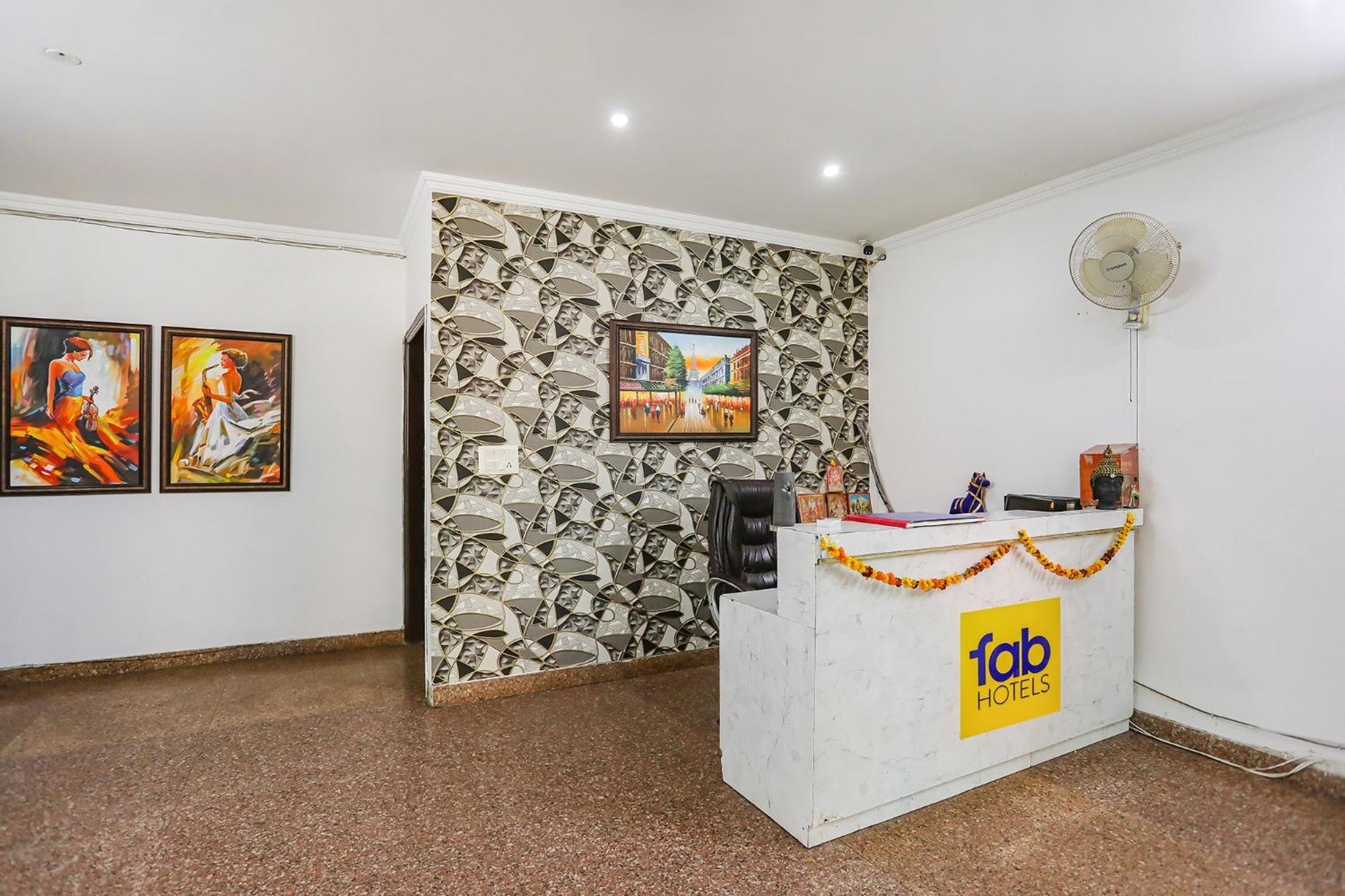 Fabhotel Corporate Stay Νόιντα Εξωτερικό φωτογραφία